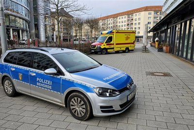 Am Freitagmorgen wurde in der Chemnitzer Innenstadt eine leblose Person gefunden.