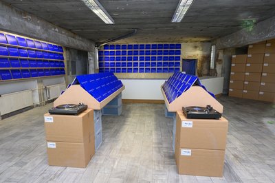 Kummers Plattenladen ist eingerichtet. 
