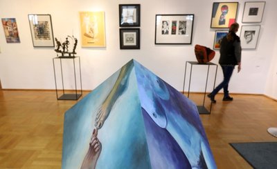 Ein Blick in die Ausstellung des Glauchauer Kunstvereins. 