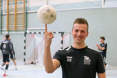 Gut gelaunt: Alexander Pfeil spielt nach einer Verletzungspause wieder für den HC.