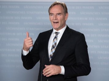 Burkhard Jung (SPD). 