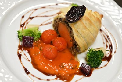 Diese Interpretation des Filets Wellington kam bei den Testessern an. Statt Rinderfilet wird eine Süßkartoffel mit Blätterteig ummantelt.