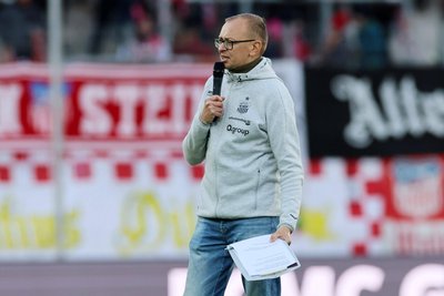 Daniel Sacher ist beim FSV Zwickau nicht nur Presse-, sondern aktuell auch Stadionsprecher. Seit 2011 hat er kein Liga-Heimspiel und auswärts auch nur ganze drei Partien verpasst.