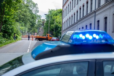 Die Polizei hat den Bereich großräumig abgesperrt.