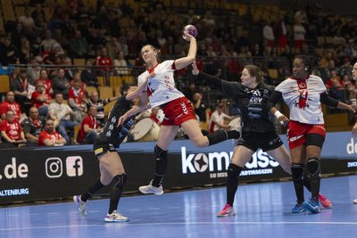 Zur klaren Angelegenheit wurden die Heimspiele des BSV Sachsen Zwickau gegen die HB Ludwigsburg (weiße Trikots) in der Vergangenheit. Jetzt ist unklar, ob es beim amtierenden Meister überhaupt weitergeht.