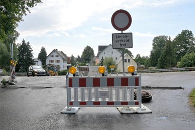 Straßensperrung in Stollberg: Der Übergang von Stollberg nach Mitteldorf über die B 169.