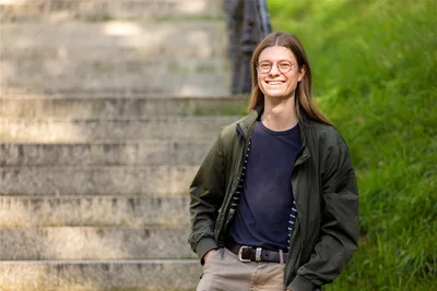Die Ähnlichkeit ist frappierend. Doch das ist nicht Børge aus der Olsenbande, sondern Leopold Peter.