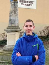 Hannes Reinhold ganz in Zivil am Kölbelschen Eck.