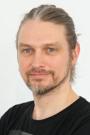 Tim Hofmann.