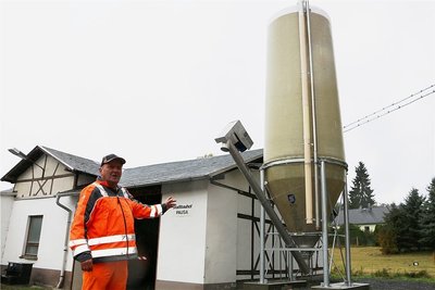 Rajk Planer vom städtischen Bauhof am Salzsilo. 