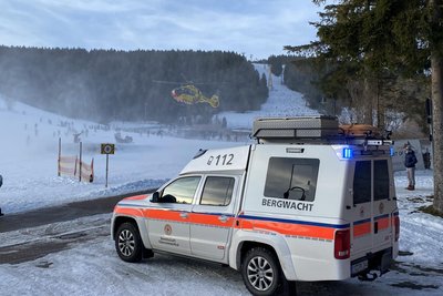 Hinter den ehrenamtlichen Helfern, organisiert beim Annaberger DRK-Kreisverband, liegt ein arbeitsreiches Januar-Wochenende mit 13 Einsätzen.