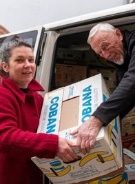 Bereits seit einigen Jahren sammelt Saron Pietzka Spenden für Menschen in Not. Im Dezember hatte sie zusammen mit Wolfgang Brühl einen Transporter beladen. 