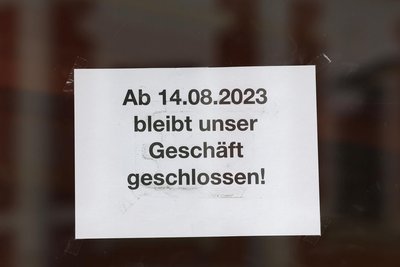 Die Bäckerei Käßner in Meerane ist seit dem 14. August geschlossen. Über Jahrzehnte lang gingen die Meeraner Kunden dort ein und aus. Den Bäckermeister Udo Käßner blieb keine Wahl. Die Schließung hat verschiedene Gründe.