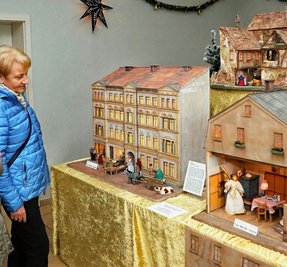 Der "Werdauer Krippenweg" wurde für die aktuelle Weihnachtsausstellung in Form einer Stadt aufgebaut.