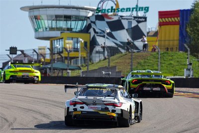 Die letzten DTM-Läufe wurden im Jahr 2002 auf dem Sachsenring ausgetragen. Ihre Rückkehr sorgt schon jetzt für mehr Zuspruch als damals.