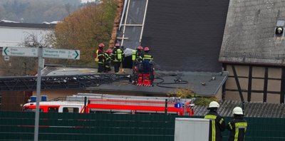 22 Kameraden der Feuerwehr waren am Samstag wieder im Einsatz in Alt-Chrieschwitz: der vierte Brand innerhalb eines Monats.