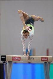 Emma Malewski gewann am Balken mit Bronze ihre erste Medaille bei den Damen. 