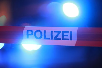 Die Polizei sucht Zeugen für einen Unfall in Schneeberg.