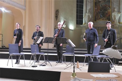 Die fünf Musiker von Opus 45, alle spielen auch in großen Orchestern, trugen die Veranstaltung in Freiberg mit Kompositionen aus dieser Zeit.