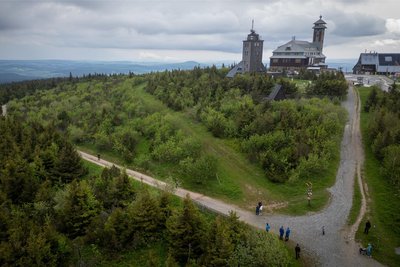 Von den 1600 Startern erreichten mehr als 1400 das Ziel auf dem Fichtelberg. Foto: Ralf Jerke