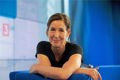 Judith Kuckart erzählt "Lebensgeschichten aus dem Dunkel des Unerzählten". 