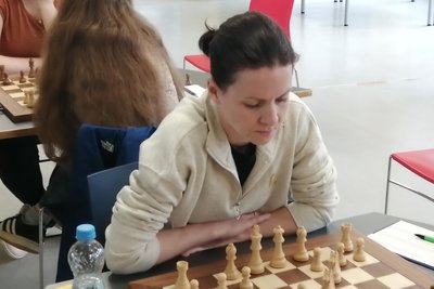 Tereza Rodshtein war eine von vier Schachmiezen, die am Wochenende zwei Siege einfuhren.