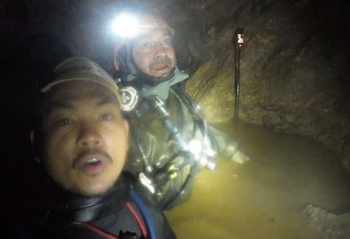 Retter hatten die fünf Männer am Mittwoch in der Höhle entdeckt.