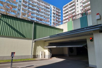 Die Sanierung des zur WBG gehörenden Parkhauses an der Tischendorfstraße soll in Kürze beginnen.