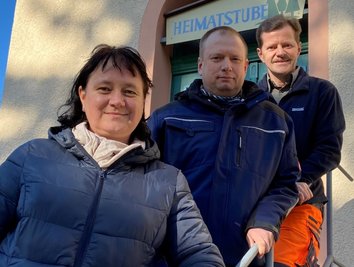 Ines Münzner, Matthias Schletter und Frank Bayer haben in den vergangenen Monaten viel Zeit in der Heimatstube verbracht. Jetzt ist das Ergebnis so gut wie druckfertig: die Chronik anlässlich 575 Jahre Auerbach. 
