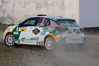 Auch Sepp Wiegand und Christoph Gerlich nutzen die Gelegenheit und sammeln beim 1. ADAC-Rallyesprint in Lößnitz wertvolle Testkilometer.