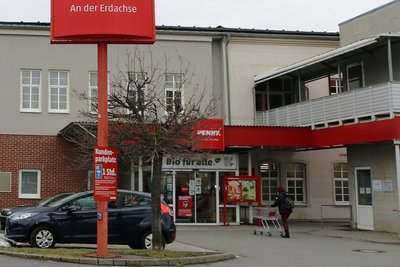 In den Pausaer Penny-Markt wird nächstes Jahr der bereits in Pausa ansässige Vogtland-Getränkefachmarkt einziehen. 