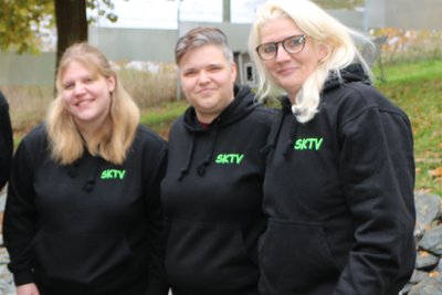 Dani und Celine Liedemann aus Pausa sowie Heike Streit aus Mühltroff gehören zum Verein.