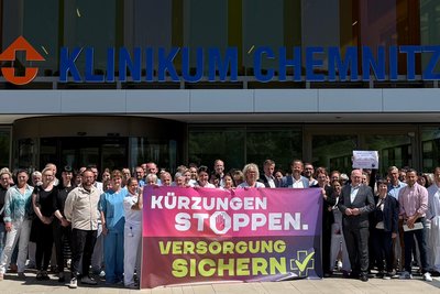 Protest am Klinikum Chemnitz gegen Kürzungen.