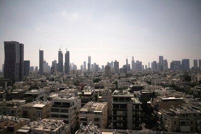 Tel Aviv - hier am Bild - und Haifa wurden seit 2024 mehrfach Ziel von Angriffen der Hisbollah. (Archivbild)
