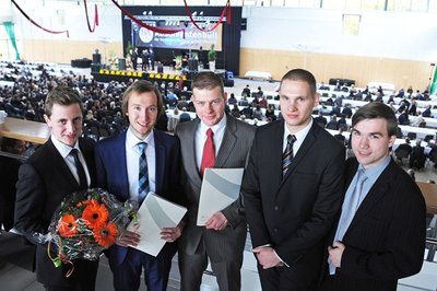 Diese fünf Jungs haben Preise für Bestleistungen bekommen: Markus Meier, Alexander Groth, Tom Haas, Daniel Gitzel und Timon Wappler (von links).