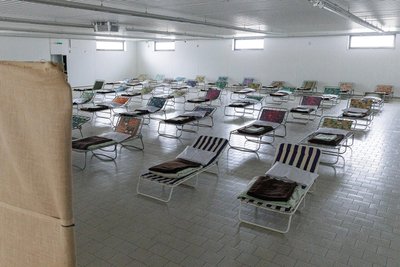 Im ehemaligen Aldi-Markt in Annaberg wurde im April 2022 schon einmal eine Notunterkunft als Reserve eingerichtet. Jetzt ist wieder von Notunterkünften die Rede.