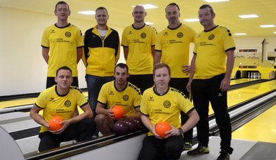 Sie wollen ganz oben mitspielen: Christian Steiner (hinten links), Thomas Müller, Martin Hamann, Nico schädlich, Chris Ehrhardt, Lars Stock (vorne links), Tobias Rössel und Sven Schneider. 