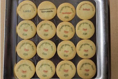 Die Bäckerei in Leubsdorf bäckt von Anfang an die Kekse mit dem Erzgebirgswort.