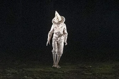 Tilo Krügel als Glasmännlein in "Das kalte Herz" am Schauspiel Leipzig. 