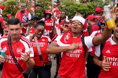 Schon Stunden vor der Parade ging die Party im Norden Londons los. 