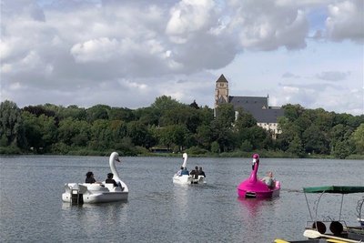 Neue Tretboote auf dem Chemnitzer Schloßteich