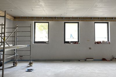 Im künftigen Veranstaltungssaal werden an die Decke wieder die....