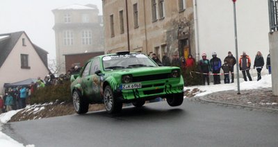 Die Spungkuppe auf dem Rundkurs zieht immer viele Zuschauer an. Dieses Jahr fällt die Rallye in Grünhain aus.