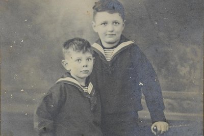 Shlomo Margulies (links) und sein Bruder Abraham Ende der 1920er Jahre.