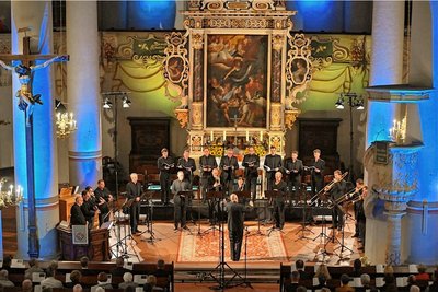 Das Gabrieli Consort aus London unter Paul McCreesh bot beim Eröffnungskonzert Musikfest Erzgebirge ein Beispiel dafür, wie italienische Musik die Klangkultur in Sachsen beeinflusst hat. 