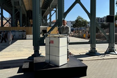 Sachsens Wirtschafts- und Verkehrsminister Martin Dulig dankte den Mitgliedern des Viadukt-Vereins: "Es ist toll, zu sehen, dass sich bürgerschaftliches Engagement lohnt."