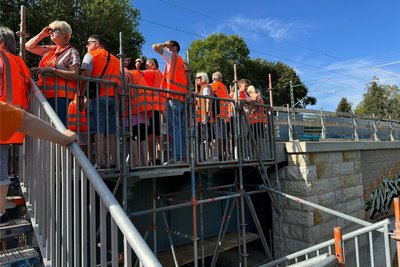 Am Sonntag wurden letztmalig öffentliche Führungen über die Brückenbaustelle angeboten, die von zahlreichen interessierten Bürgern gerne angenommen wurden.