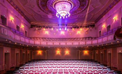Keine Besucher im König-Albert-Theater: So bleibt es vorerst. 