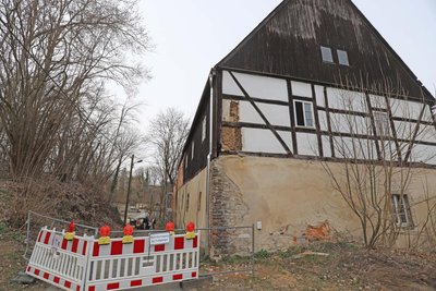 Über mehrere Jahre war der Weg an der alten Schäferei in Großschirma gesperrt.