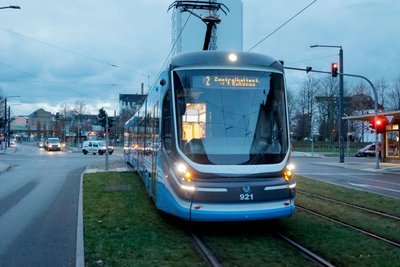 An dem Verkehrsunfall, der sich am Dienstagmorgen am Bernsbachplatz ereignet hat, war eine Straßenbahn beteiligt.